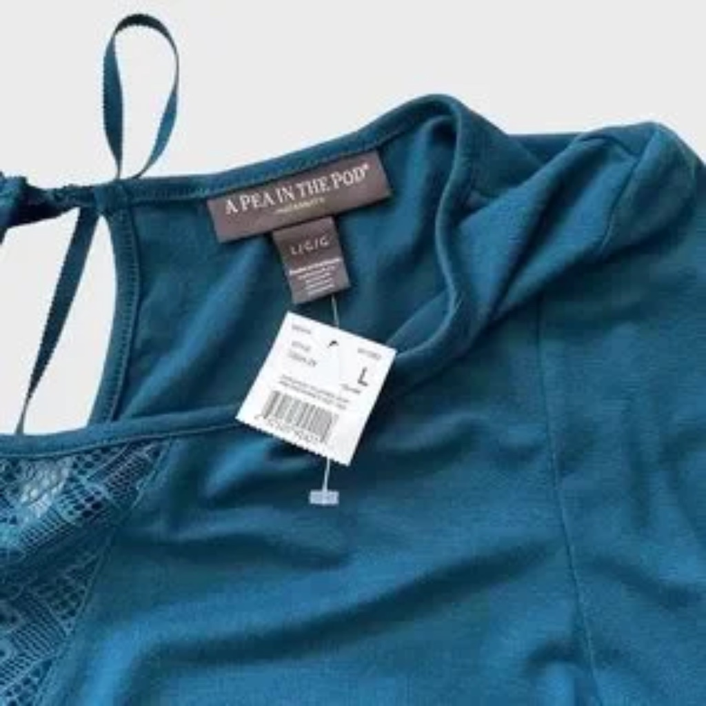 Nwt A Pea In The Pod Lace Detail Maternity Tunic Top — image 5 of 5